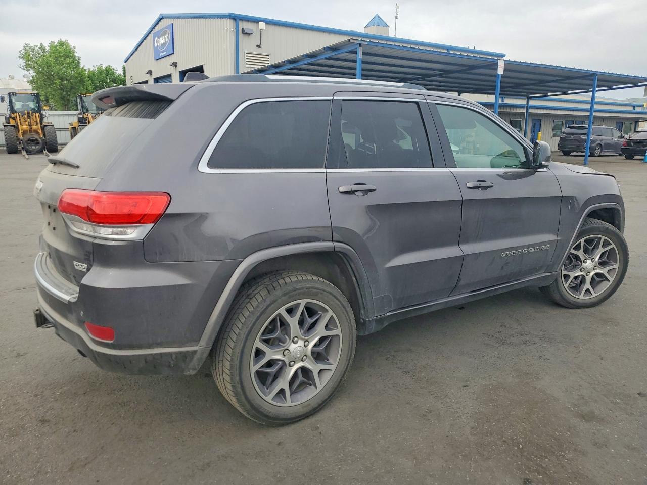 2018 Jeep Grand Cherokee Limited - zdjęcie 3