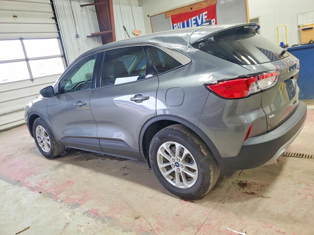 2022 Ford Escape Se - zdjęcie 2