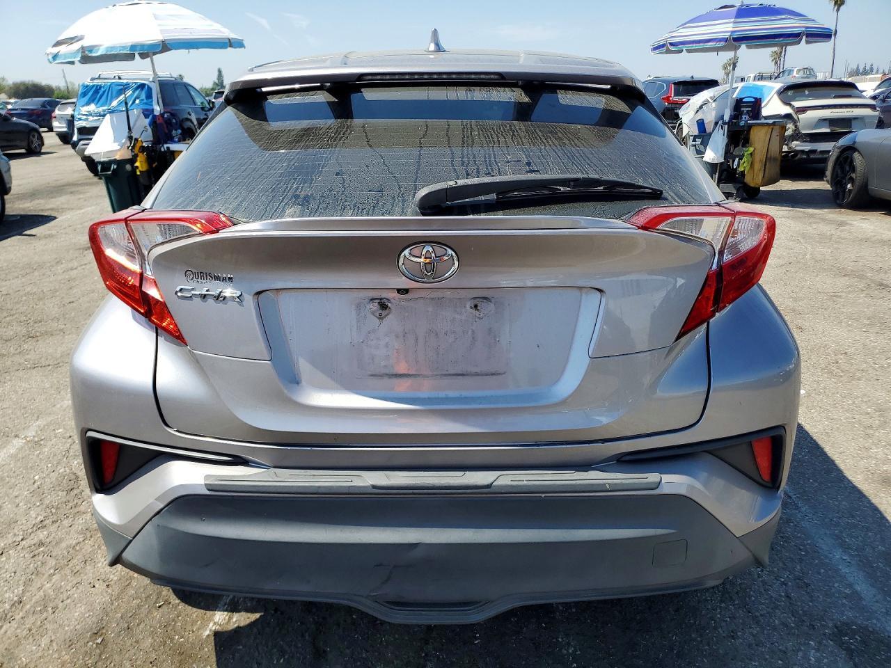 2018 Toyota C-Hr Xle - zdjęcie 6