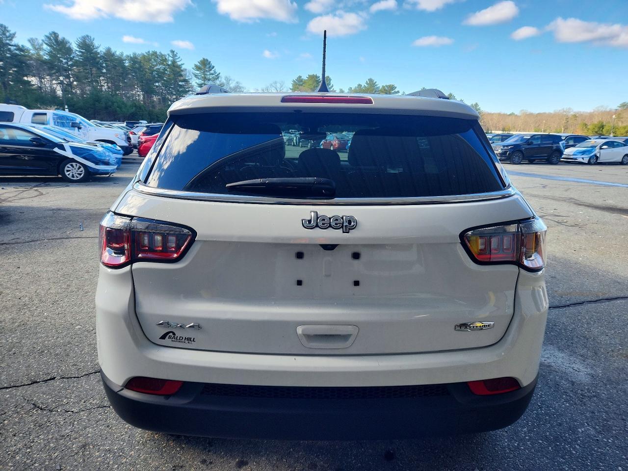 2023 Jeep Compass Latitude - zdjęcie 6