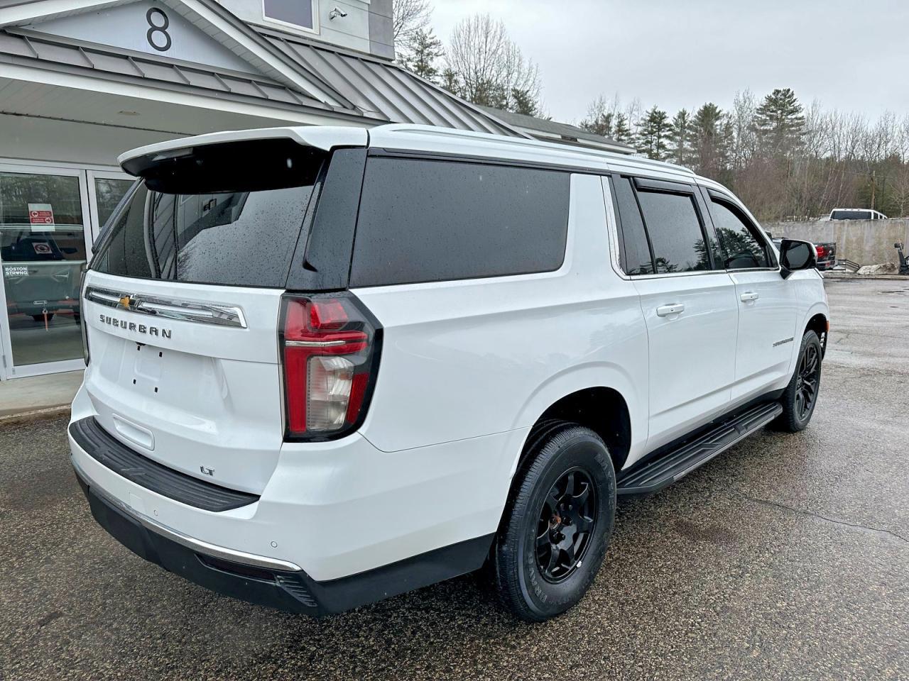 2021 Chevrolet Suburban K1500 Lt - zdjęcie 4