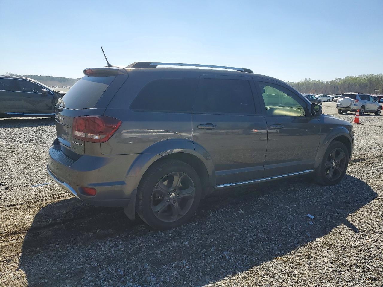 2015 Dodge Journey Crossroad - zdjęcie 3
