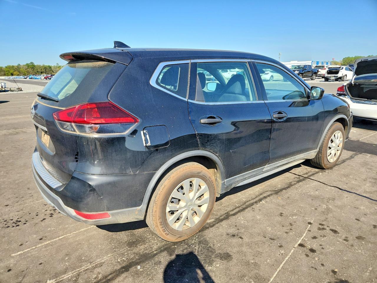 2019 Nissan Rogue S - zdjęcie 3