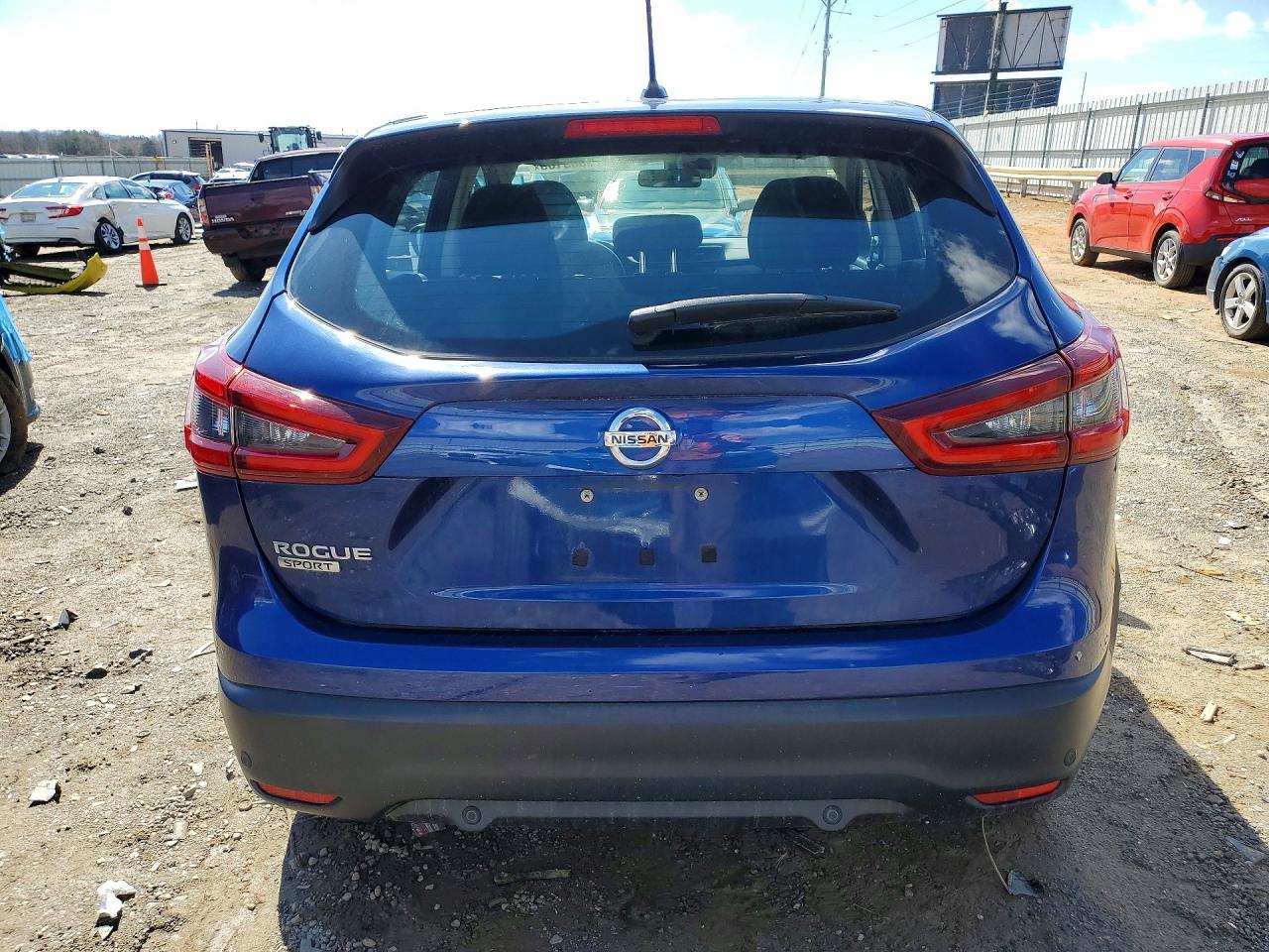 2020 Nissan Rogue Sport S - zdjęcie 6