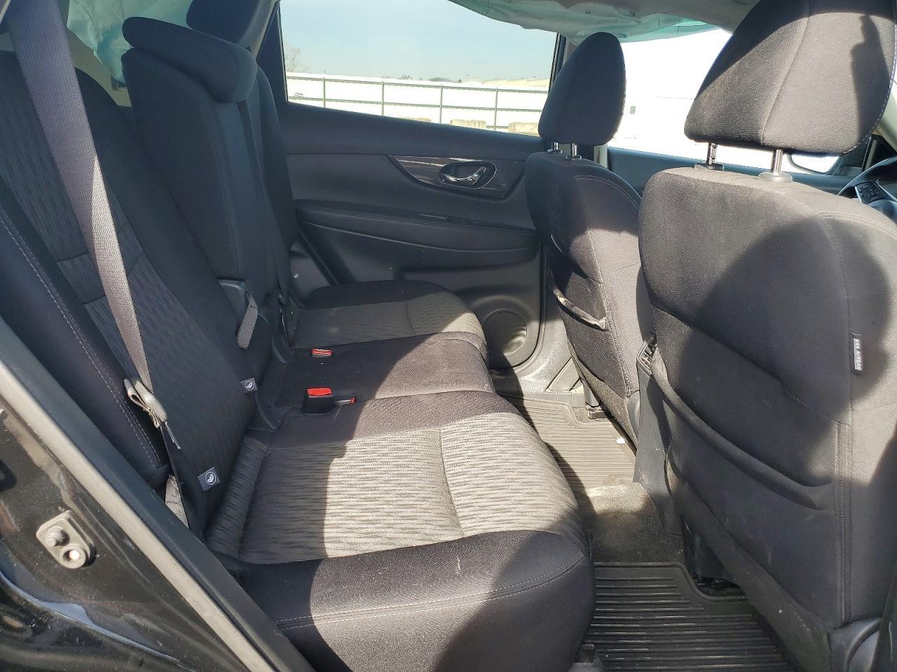 2018 Nissan Rogue Sv - zdjęcie 10