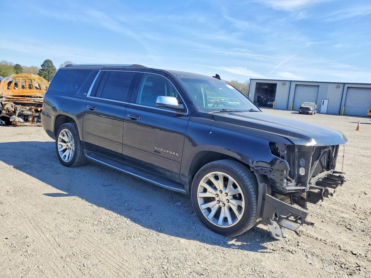 2016 Chevrolet Suburban K1500 Ltz - zdjęcie 4