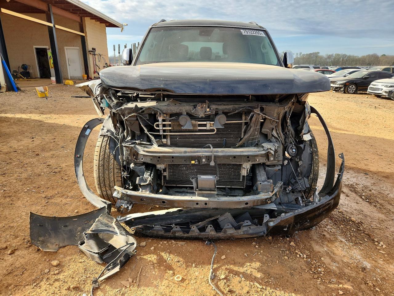 2017 Nissan Armada Platinum - zdjęcie 5