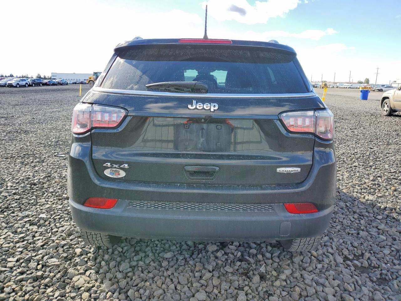 2022 Jeep Compass Latitude - zdjęcie 6