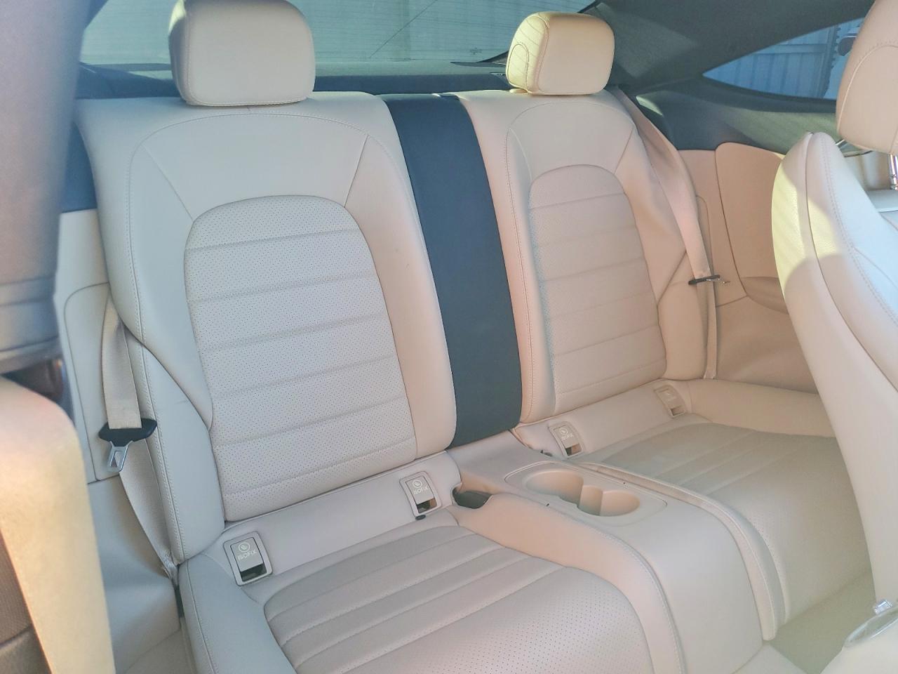 2018 Mercedes-Benz C300 - zdjęcie 10