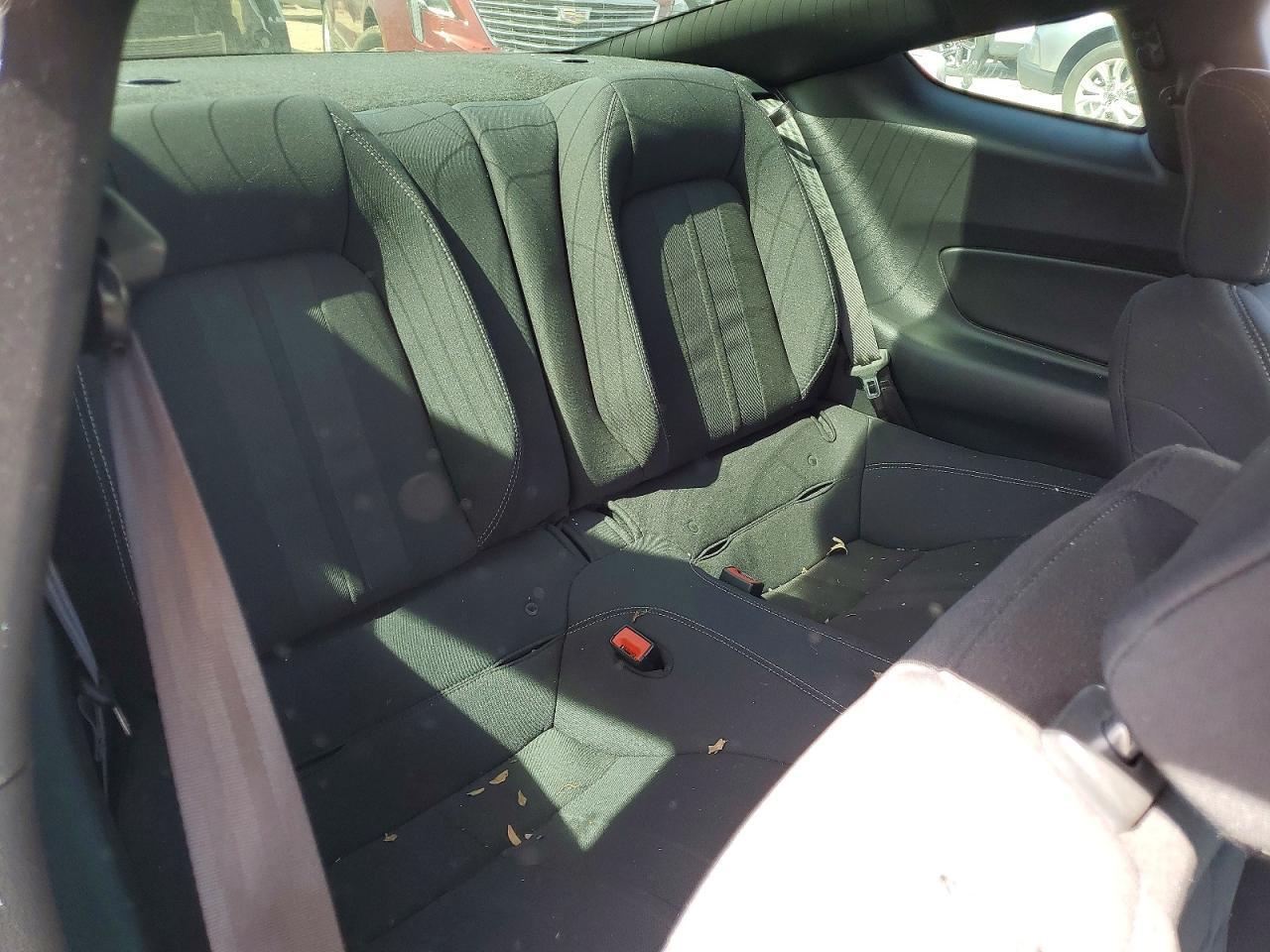 2020 Ford Mustang - zdjęcie 10