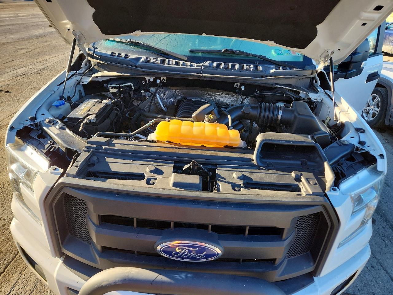 2016 Ford F150 Supercrew - zdjęcie 11