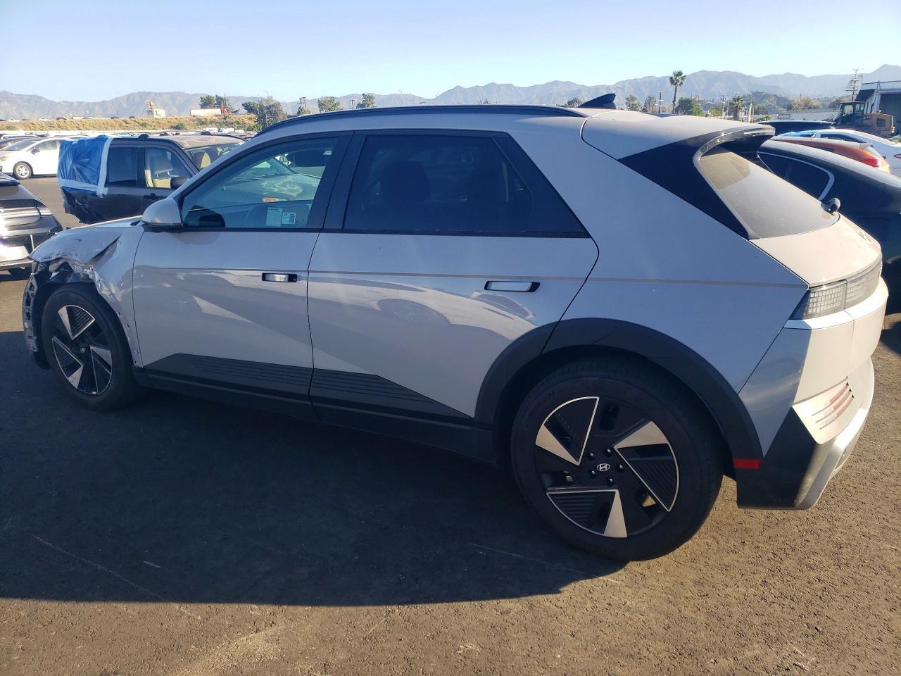 2025 Hyundai Ioniq 5 Sel - zdjęcie 2