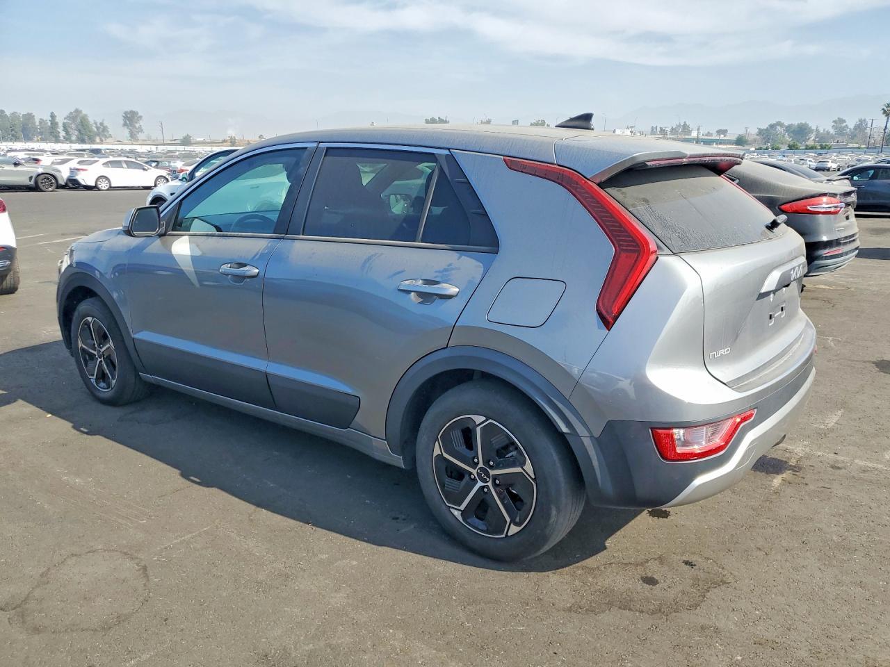 2023 Kia Niro Lx - zdjęcie 2