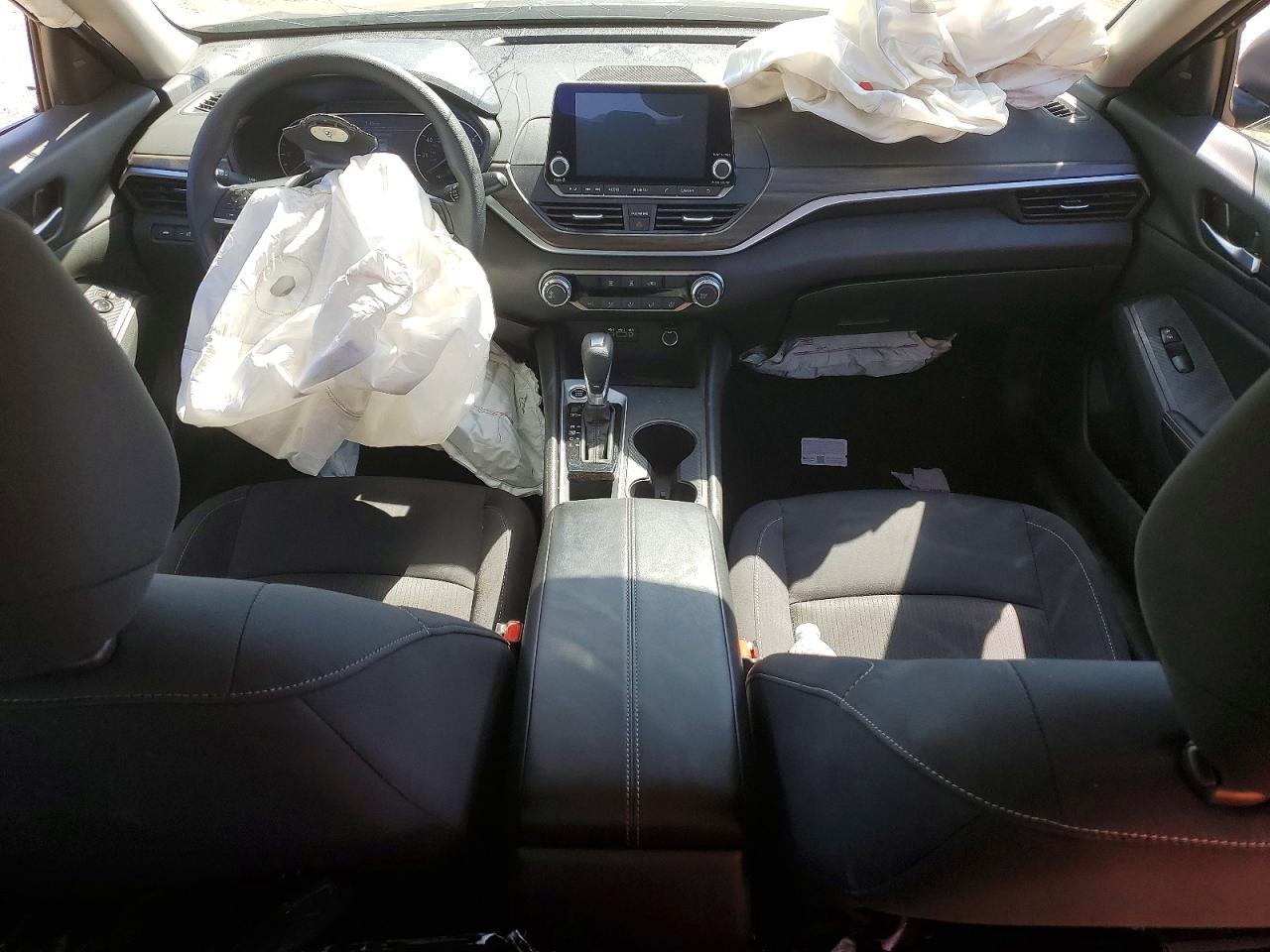 2025 Nissan Altima 2.5 Sv - zdjęcie 8