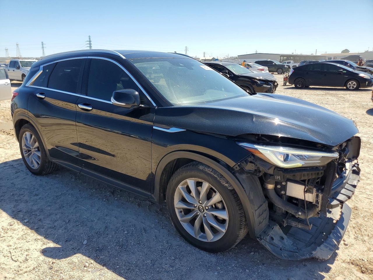 2021 Infiniti Qx50 Luxe - zdjęcie 4