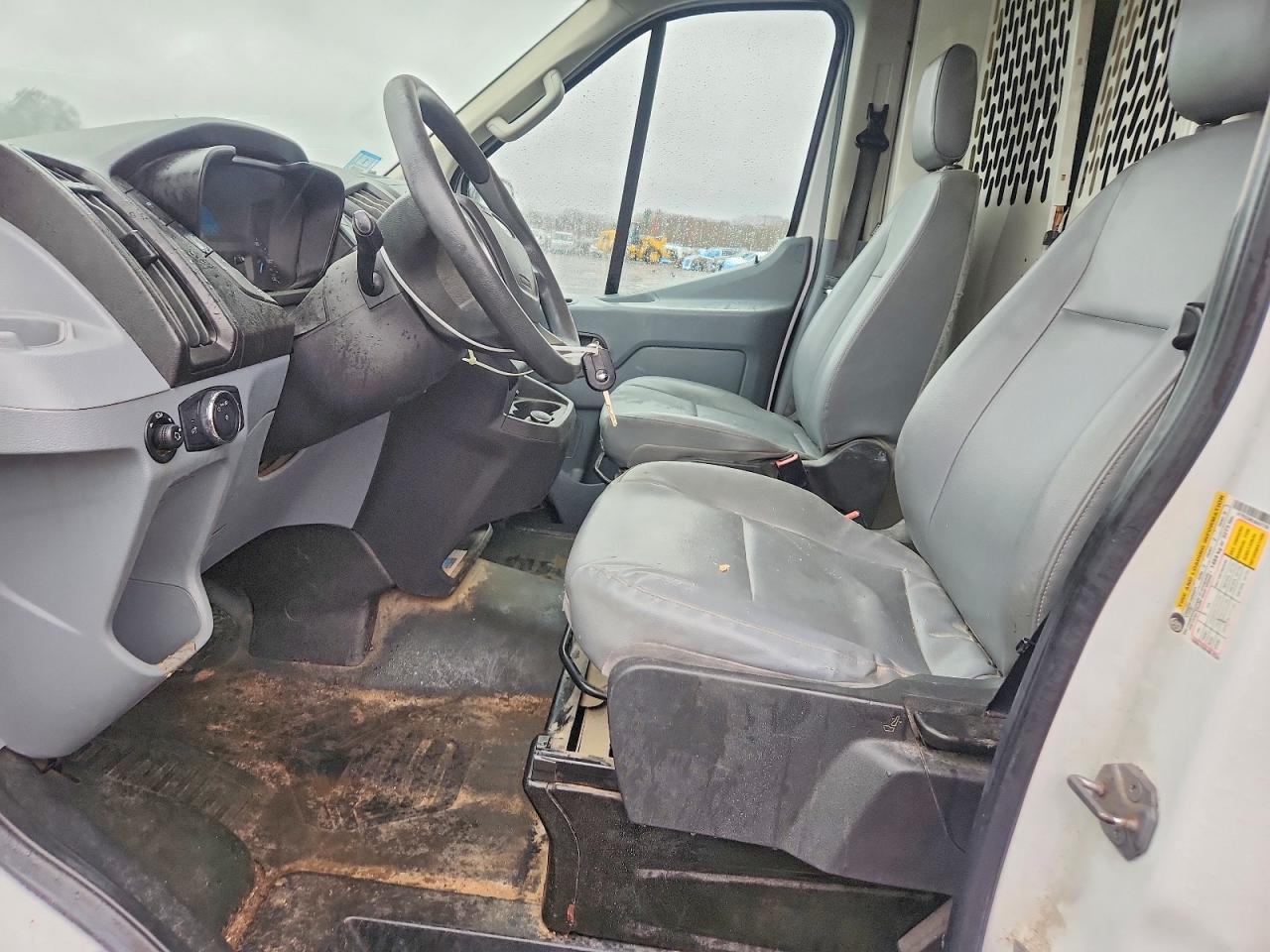 2018 Ford Transit T-150 - zdjęcie 7