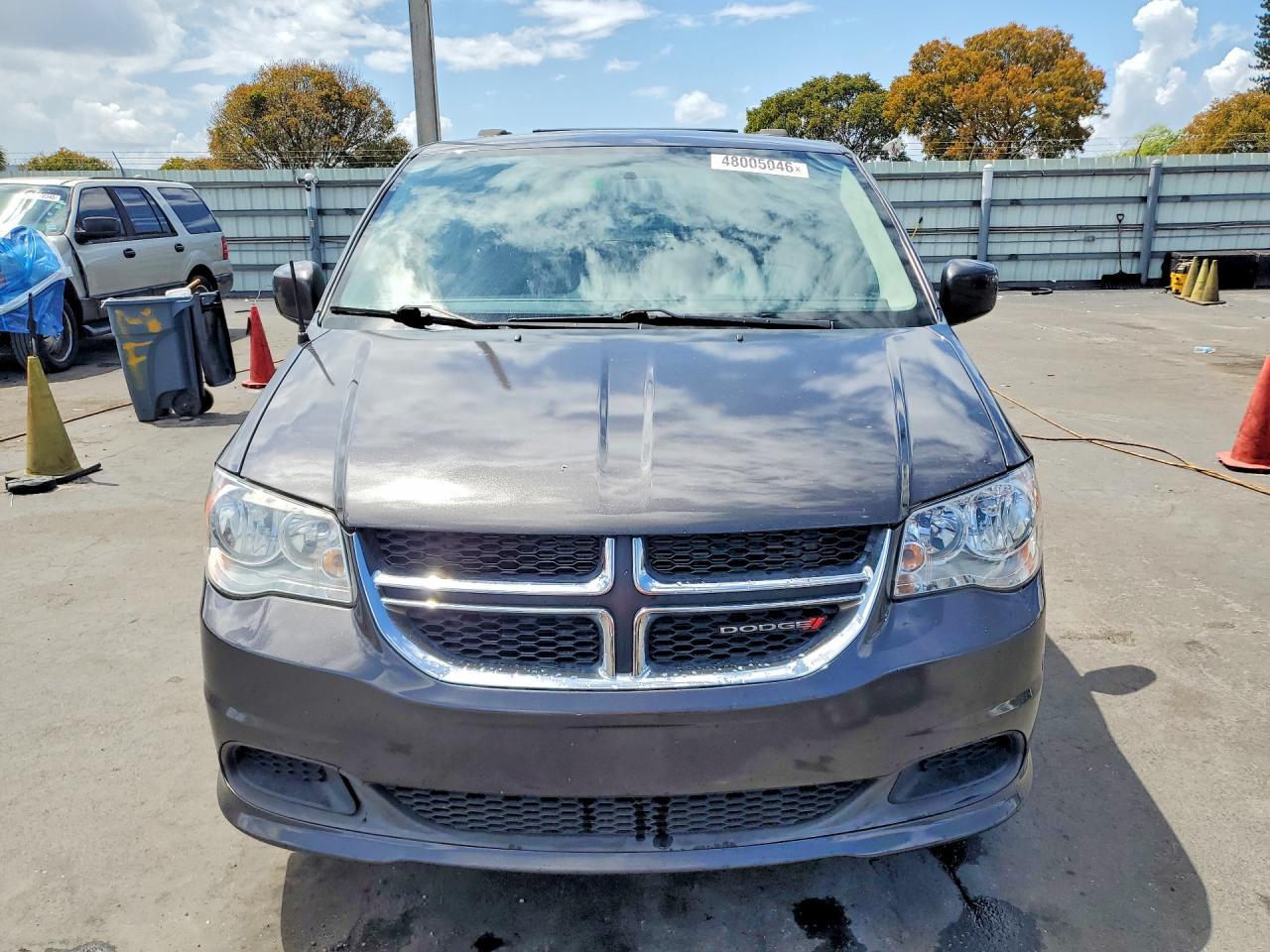 2016 Dodge Grand Caravan Sxt - zdjęcie 5