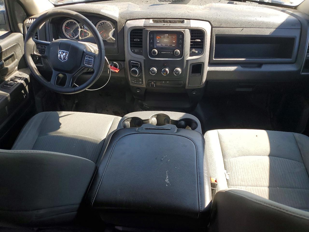 2023 Ram 1500 Classic Tradesman - zdjęcie 8