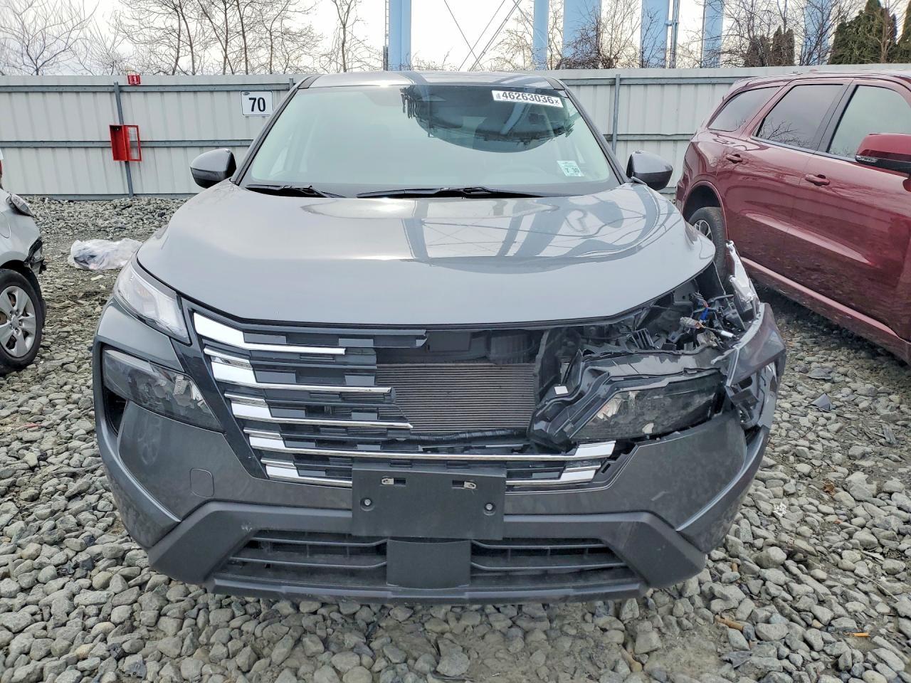 2025 Nissan Rogue Sv - zdjęcie 5