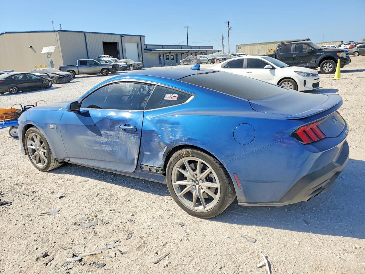 2024 Ford Mustang Gt - zdjęcie 2