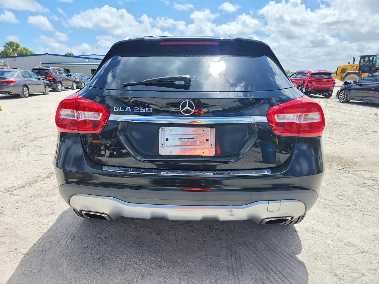 2018 Mercedes-Benz Gla 250 - zdjęcie 6
