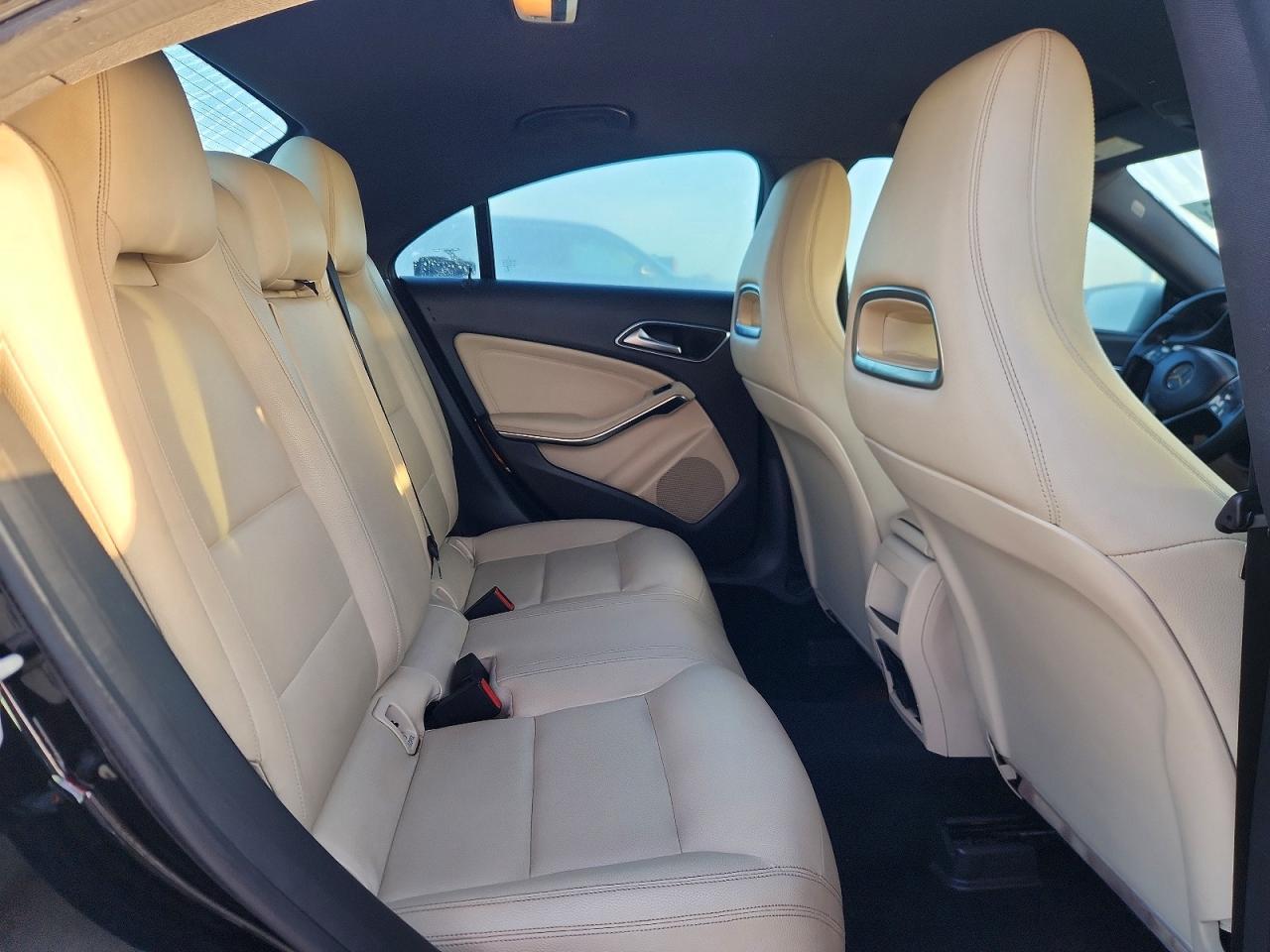 2014 Mercedes-Benz Cla 250 - zdjęcie 10