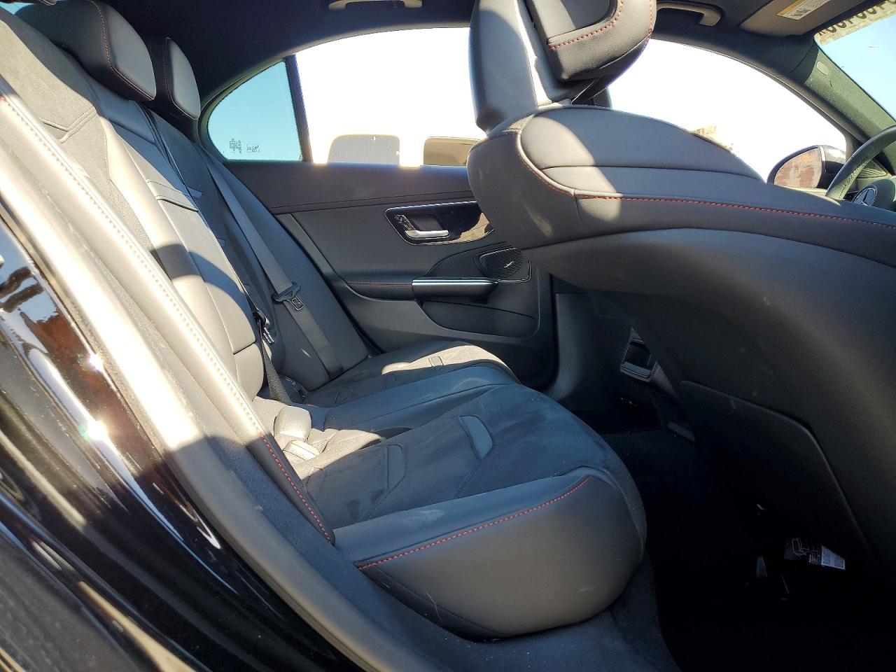 2025 Mercedes-Benz C 43 Amg - zdjęcie 10