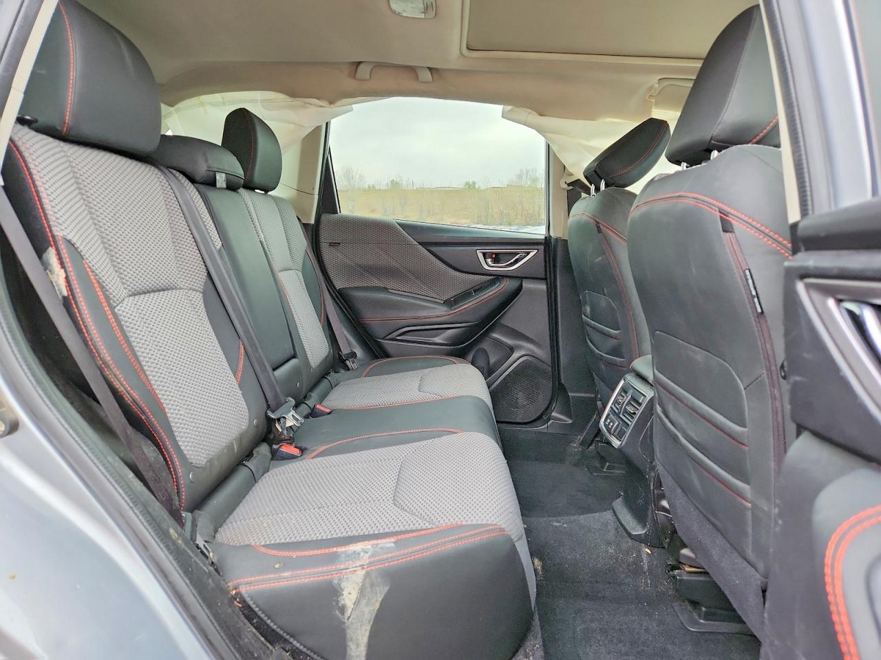 2020 Subaru Forester Sport - zdjęcie 11