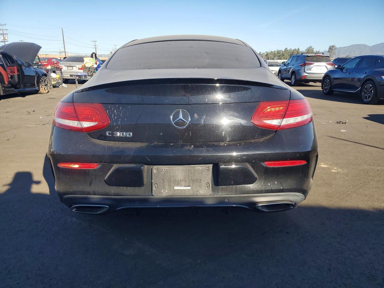 2018 Mercedes-Benz C300 - zdjęcie 6