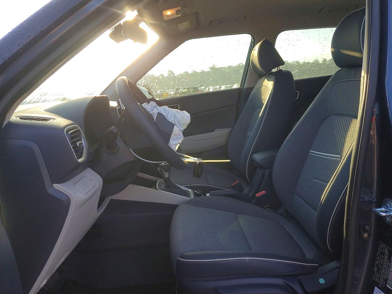 2026 Hyundai Venue Sel - zdjęcie 7