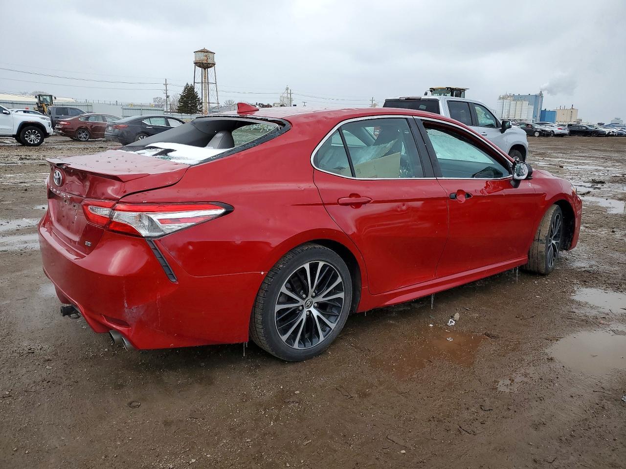 2020 Toyota Camry Se - zdjęcie 3