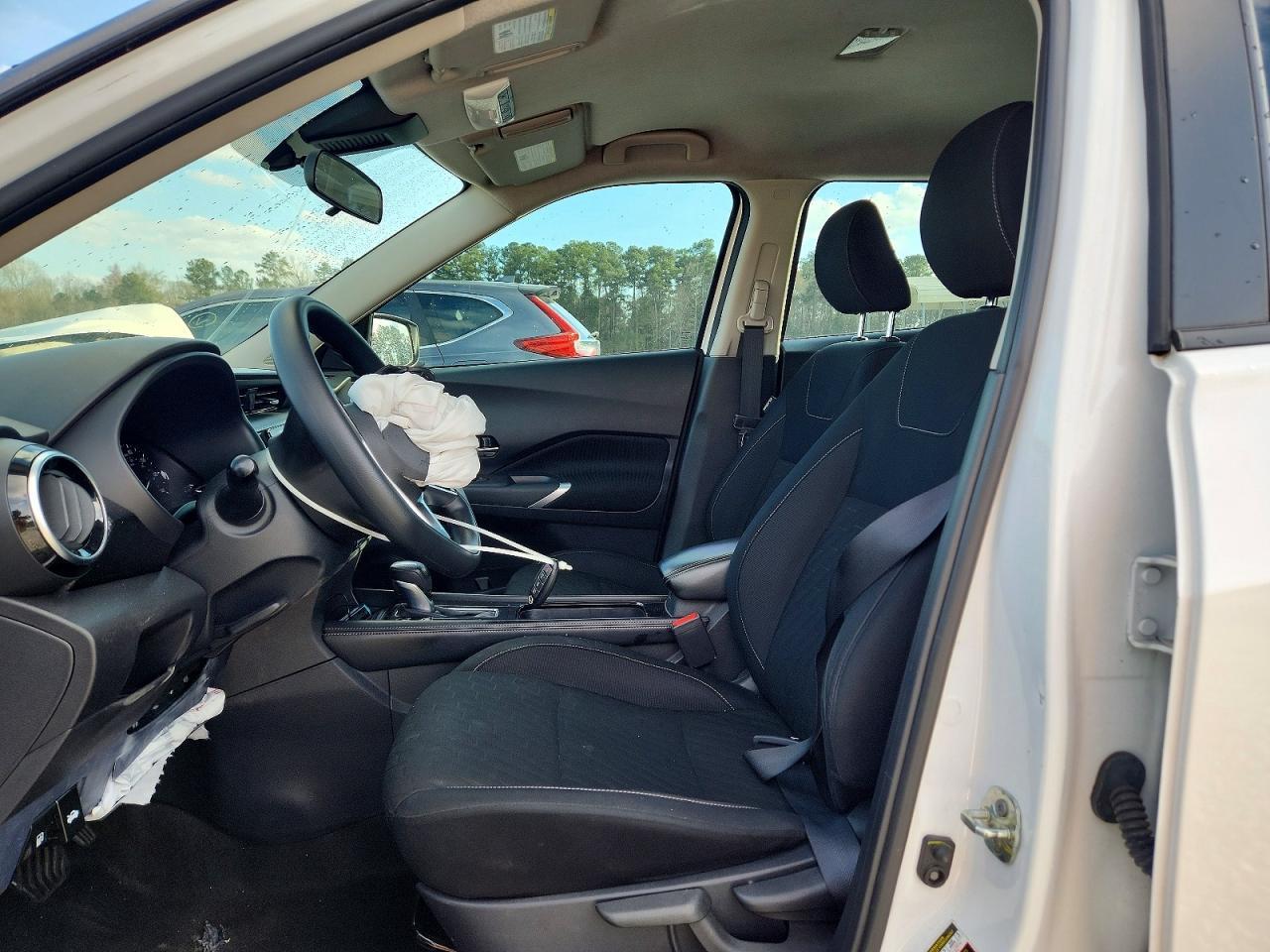 2022 Nissan Kicks Sv - zdjęcie 7