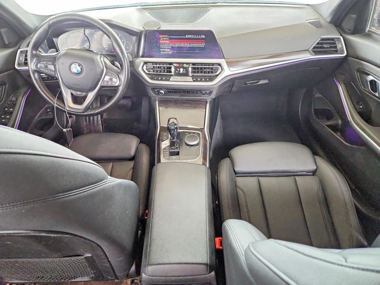 2021 BMW 330Xi - zdjęcie 8