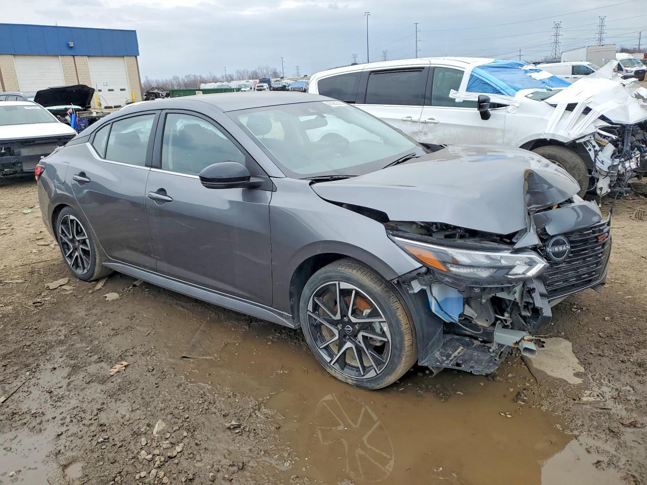 2025 Nissan Sentra Sr - zdjęcie 4