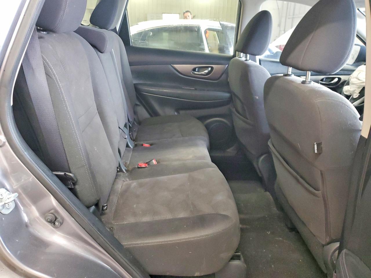 2016 Nissan Rogue S - zdjęcie 11