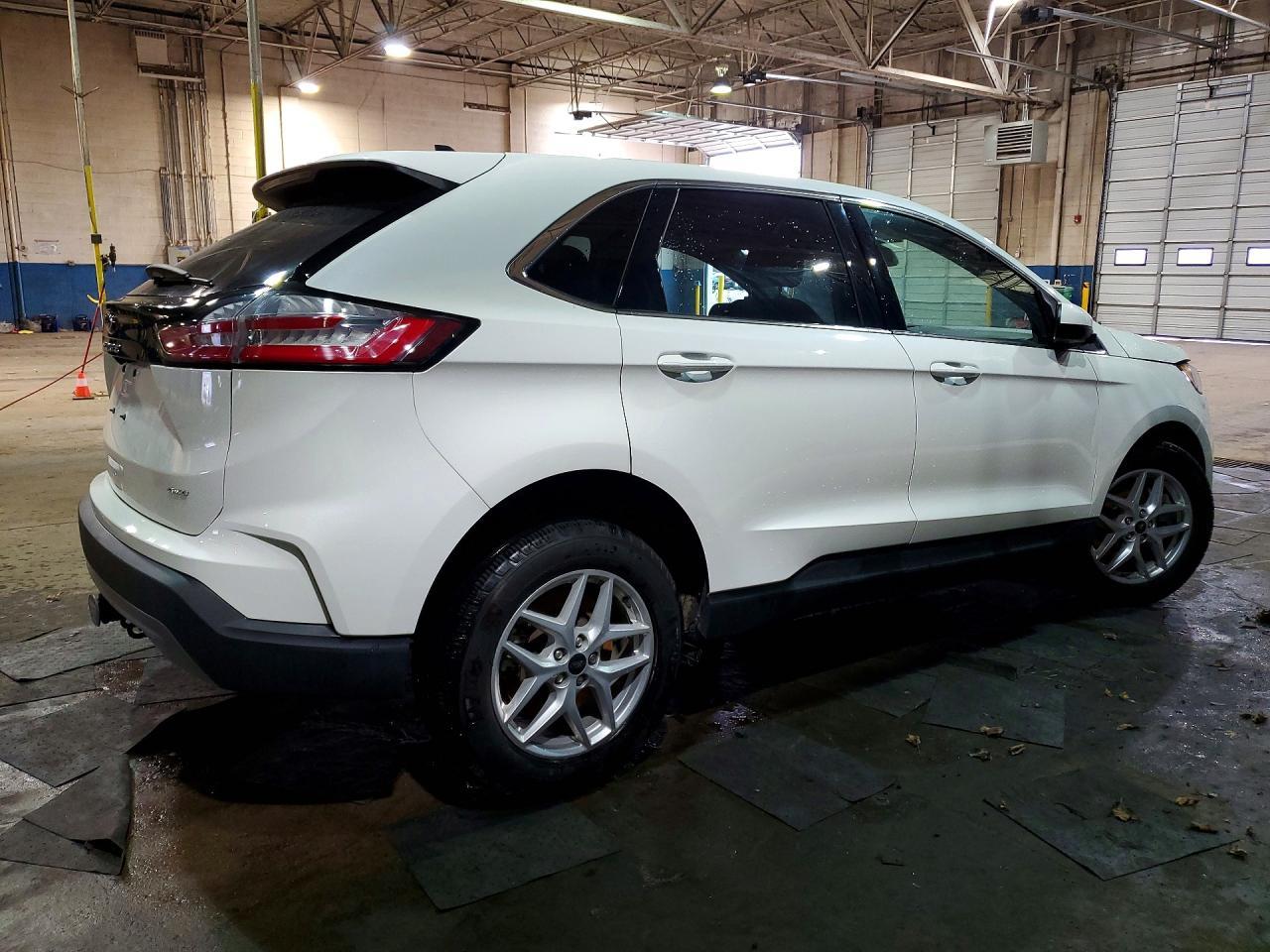 2024 Ford Edge Sel - zdjęcie 3