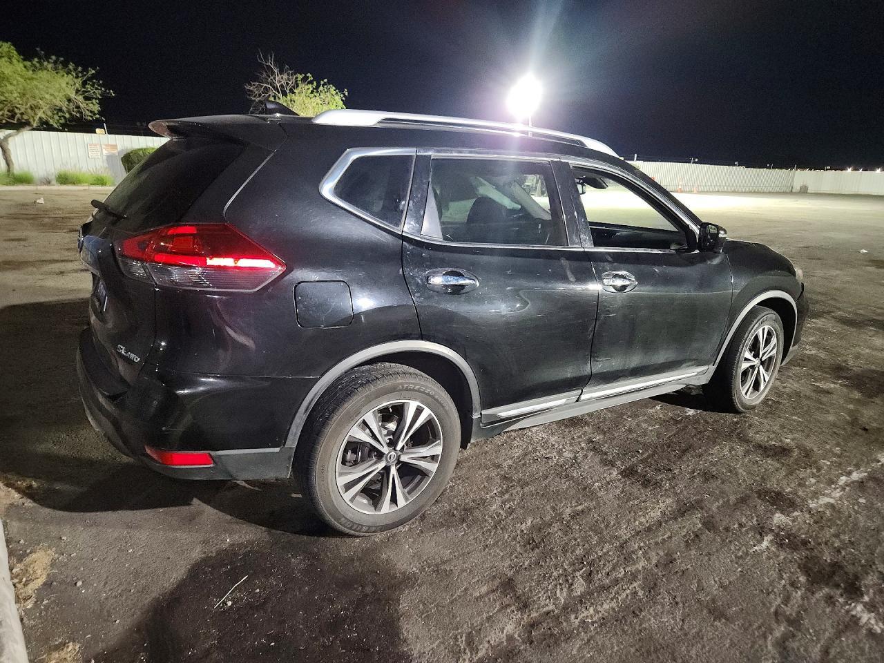 2018 Nissan Rogue Sl - zdjęcie 3