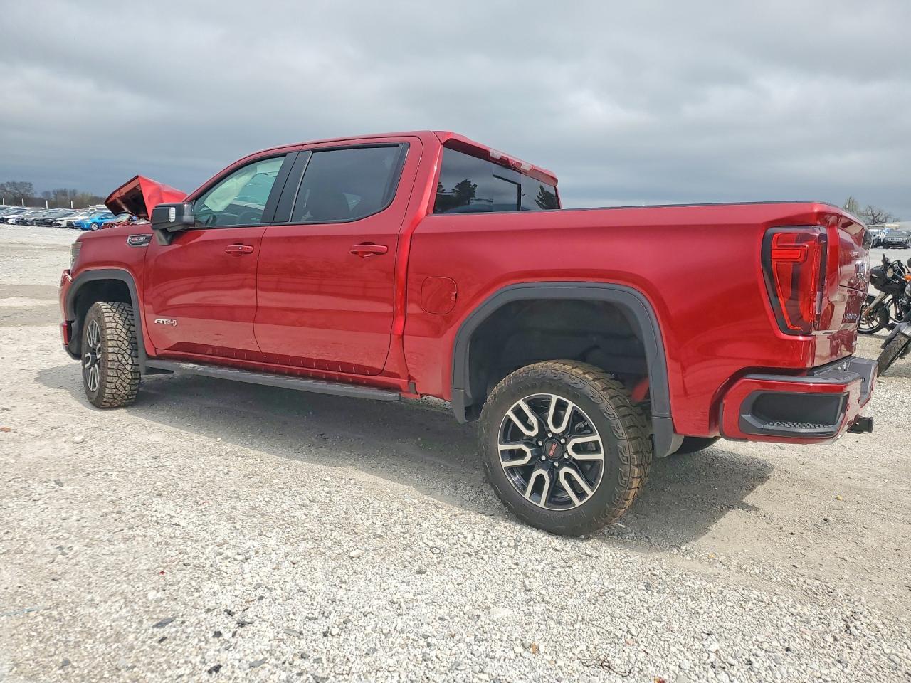 2026 GMC Sierra K1500 At4 - zdjęcie 2