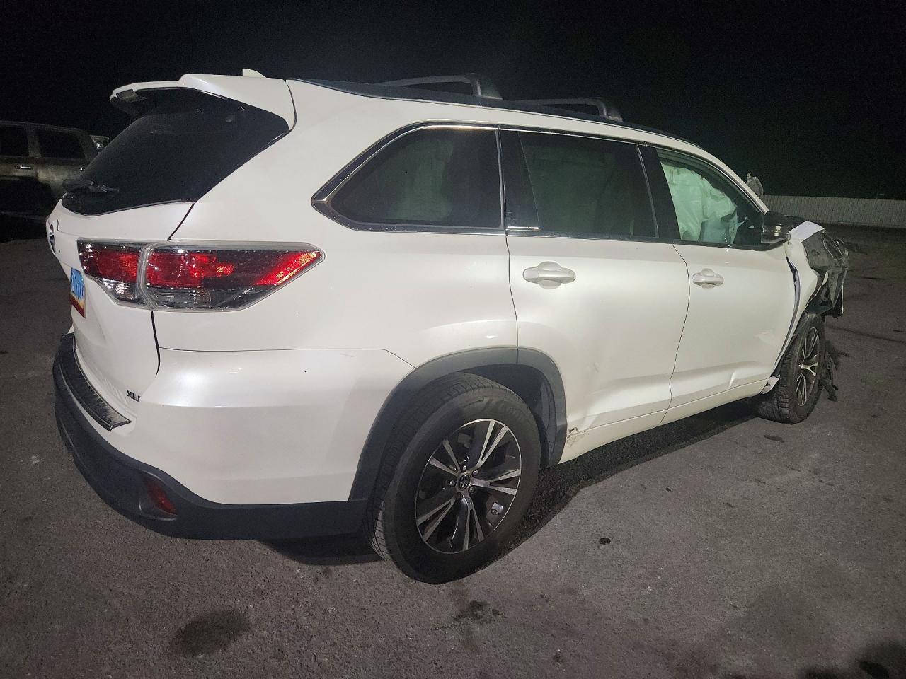 2016 Toyota Highlander Xle - zdjęcie 3