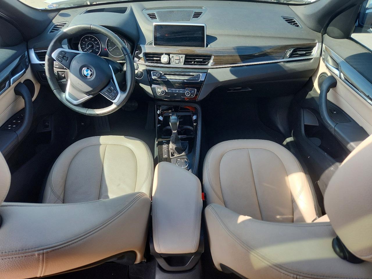 2016 BMW X1 xDrive28I - zdjęcie 8