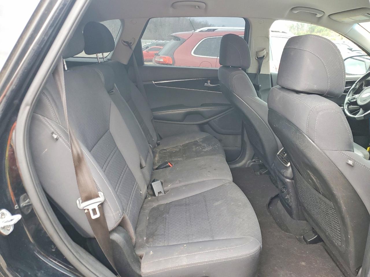 2017 Kia Sorento Base - zdjęcie 11