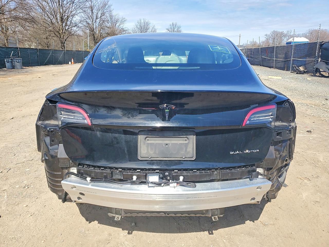 2022 Tesla Model 3 - zdjęcie 6