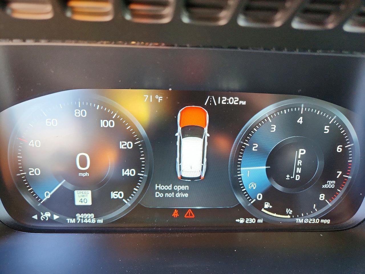 2017 Volvo Xc90 T6 - zdjęcie 9