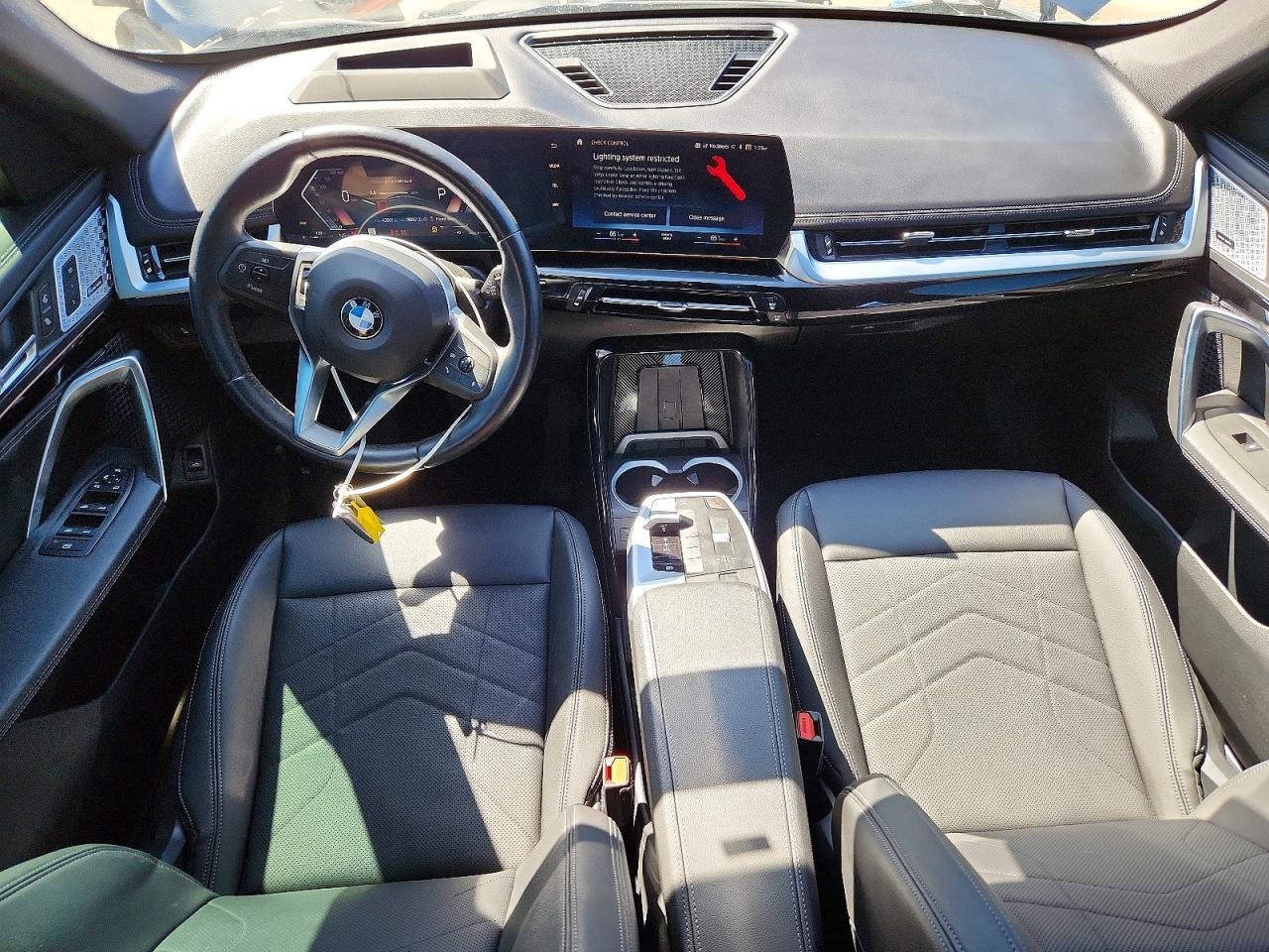 2023 BMW X1 xDrive28I - zdjęcie 8
