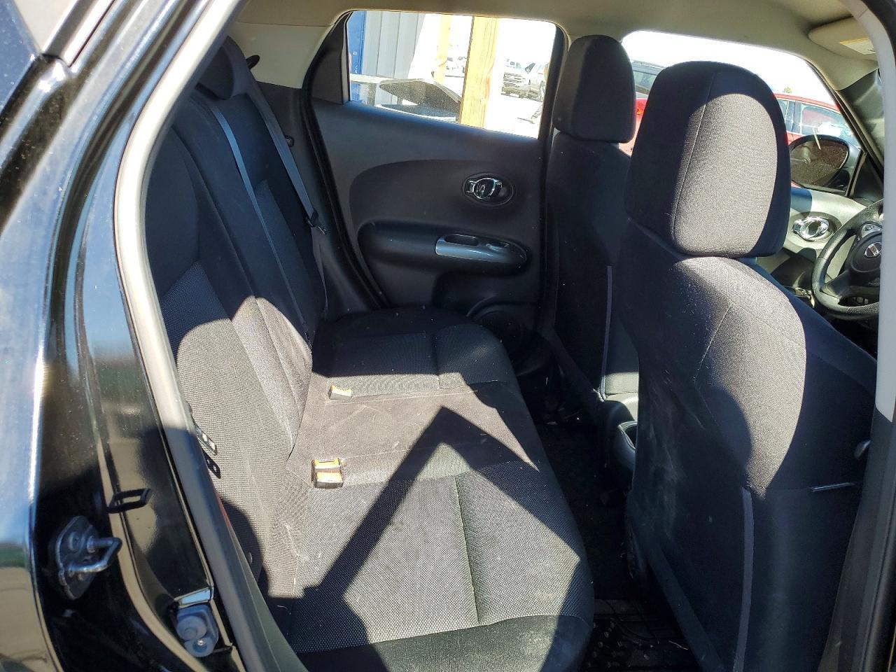 2013 Nissan Juke S - zdjęcie 10