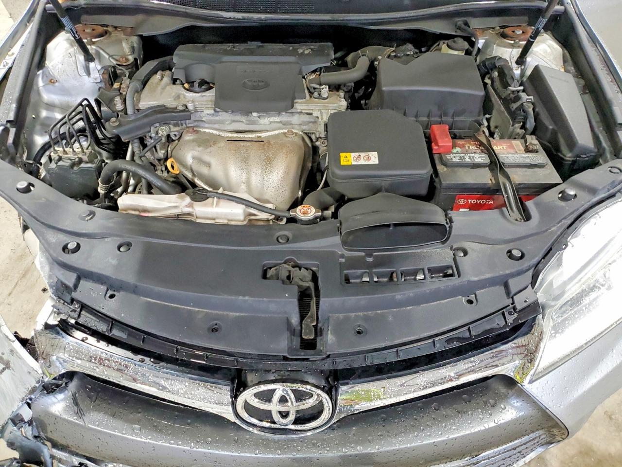 2017 Toyota Camry Le - zdjęcie 11