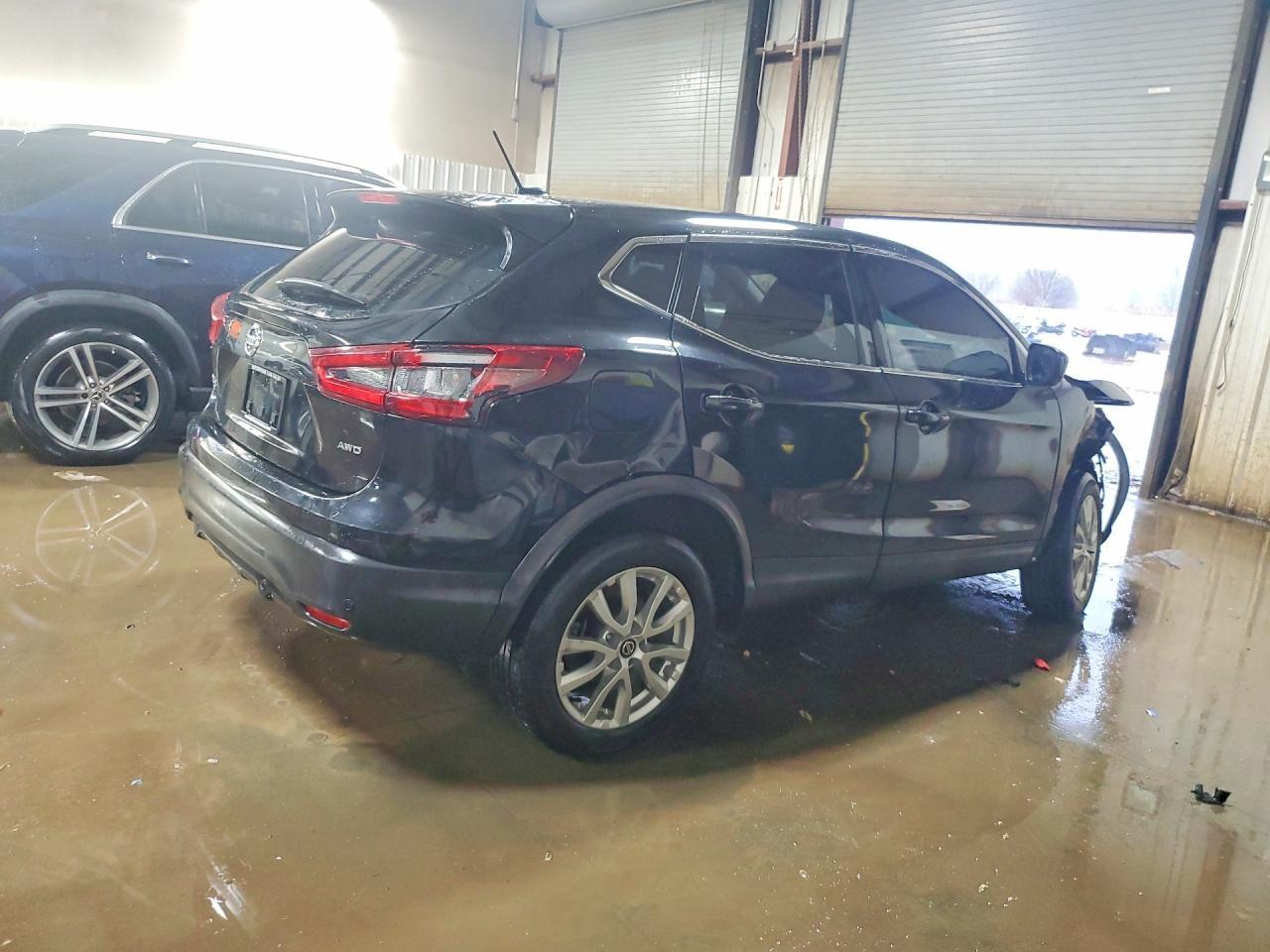 2021 Nissan Rogue Sport S - zdjęcie 3