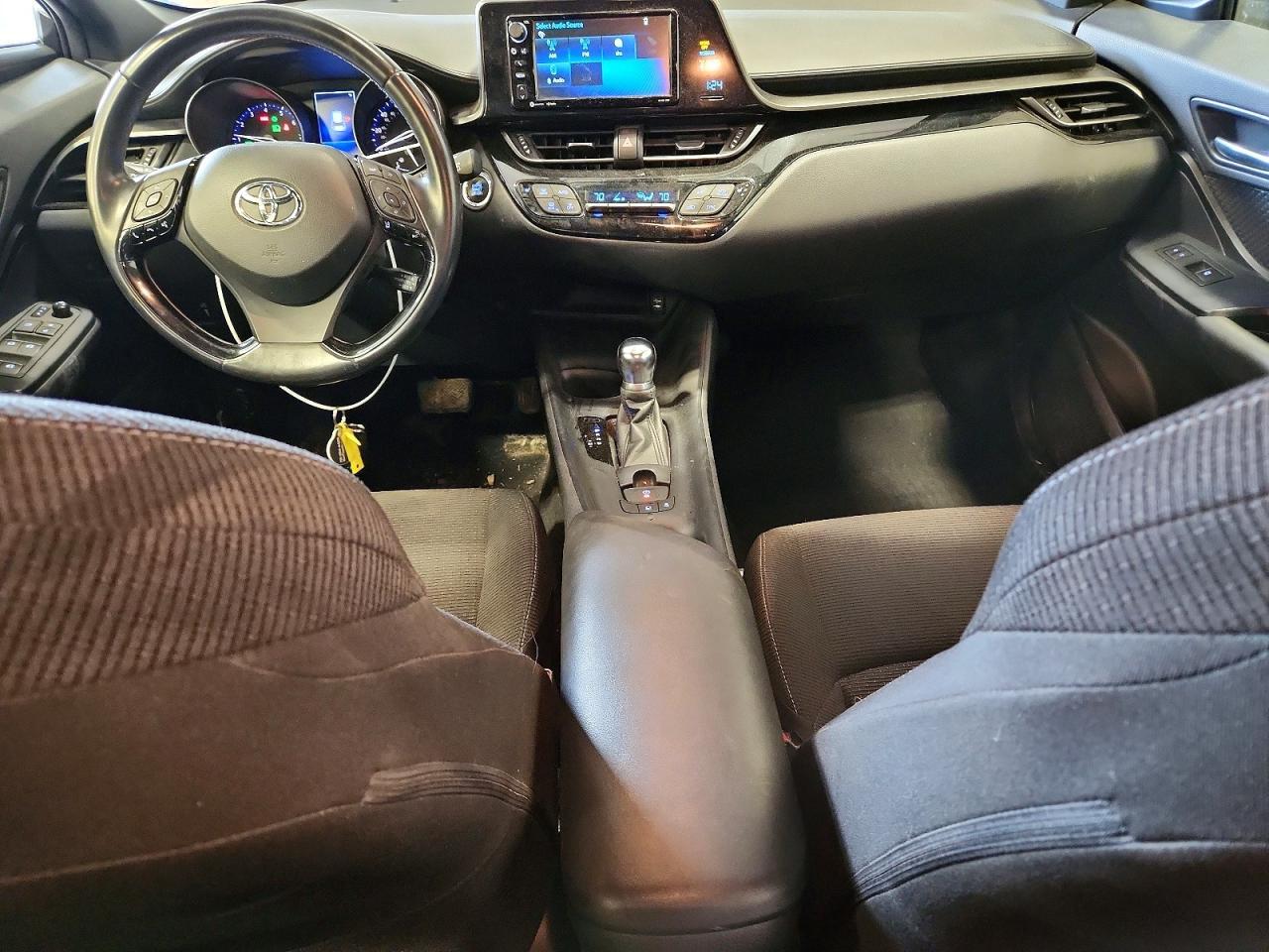 2018 Toyota C-Hr Xle Premium - zdjęcie 8