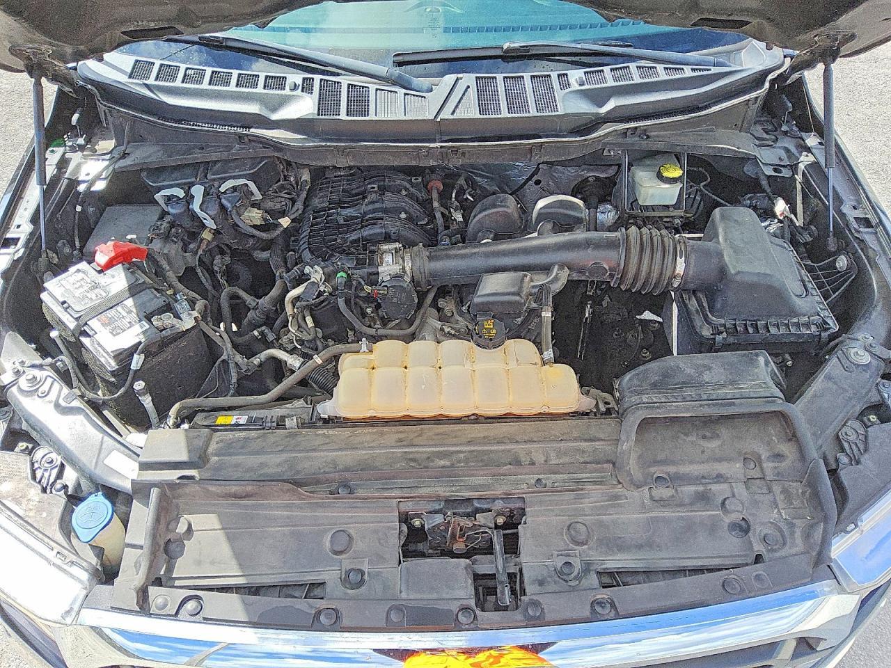 2021 Ford F150 Super Cab - zdjęcie 11