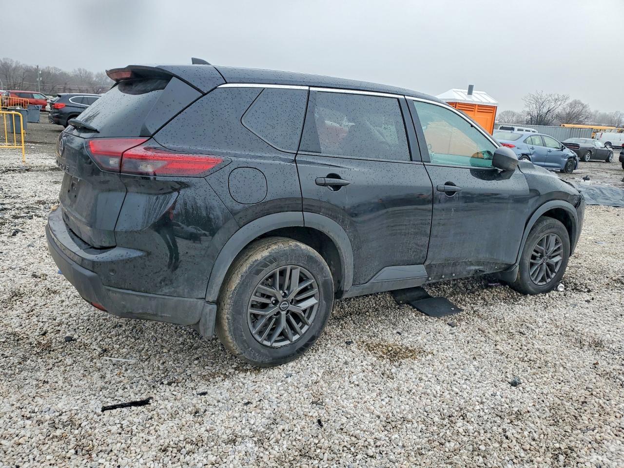 2025 Nissan Rogue S - zdjęcie 3